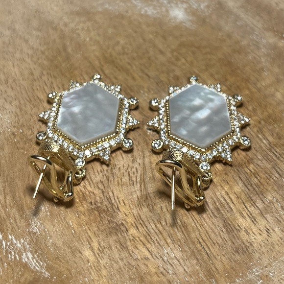 Judith Ripka 14K Sterling Silver Clad Diamonique & Mother of Pearl Earrings RARE - Picture 9 of 16